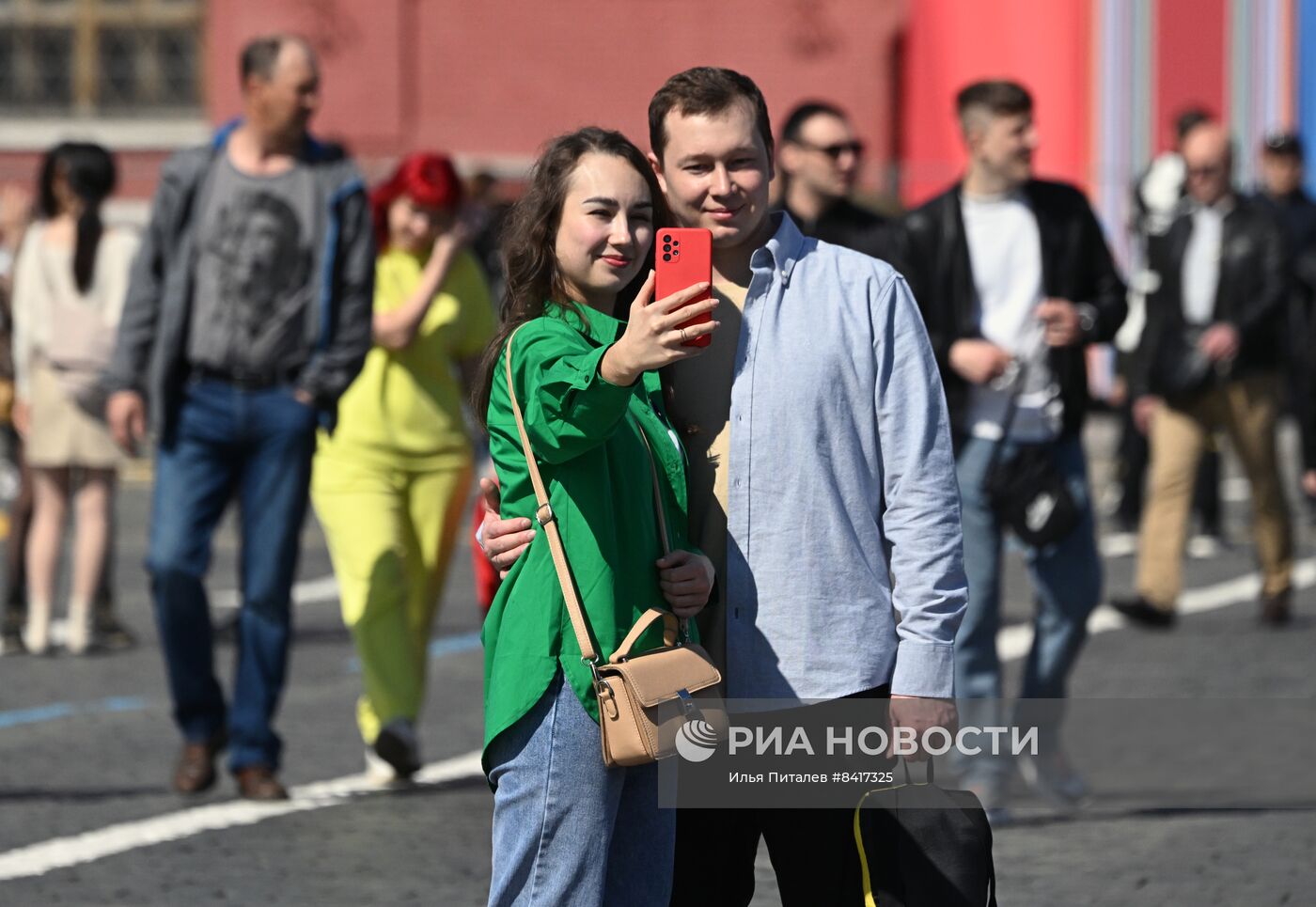 Теплая погода в Москве