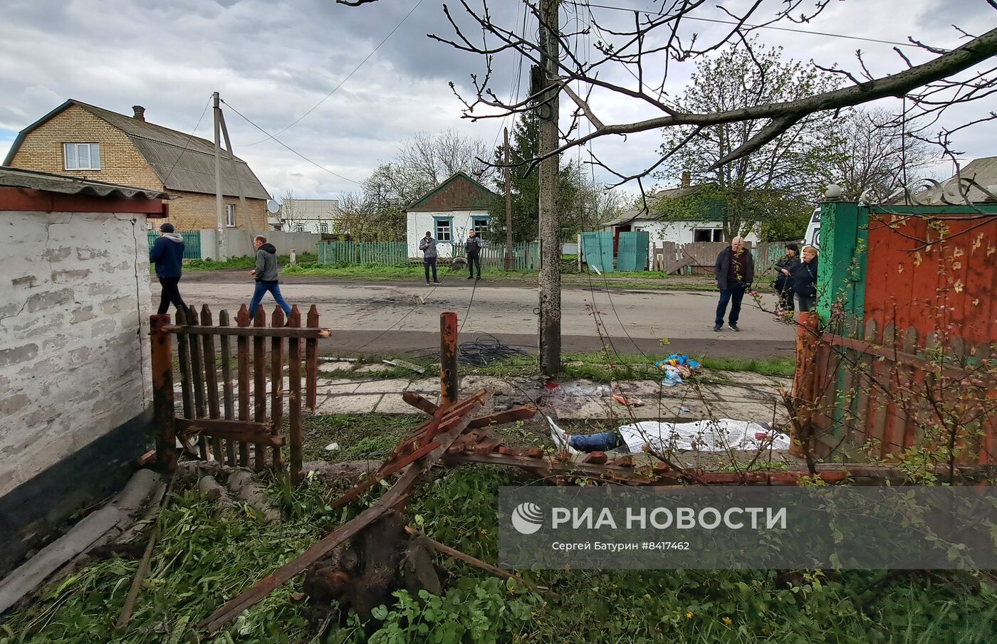 Последствия обстрела поселка Нижняя Крынка в ДНР