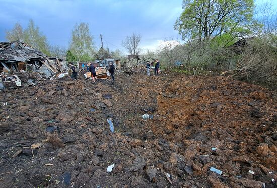 Последствия обстрела ВСУ Киевского и Петровского районов Донецка