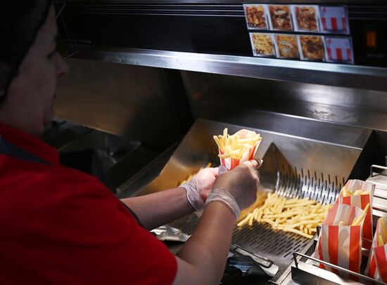 Открытие ресторана Rostic's в Москве 