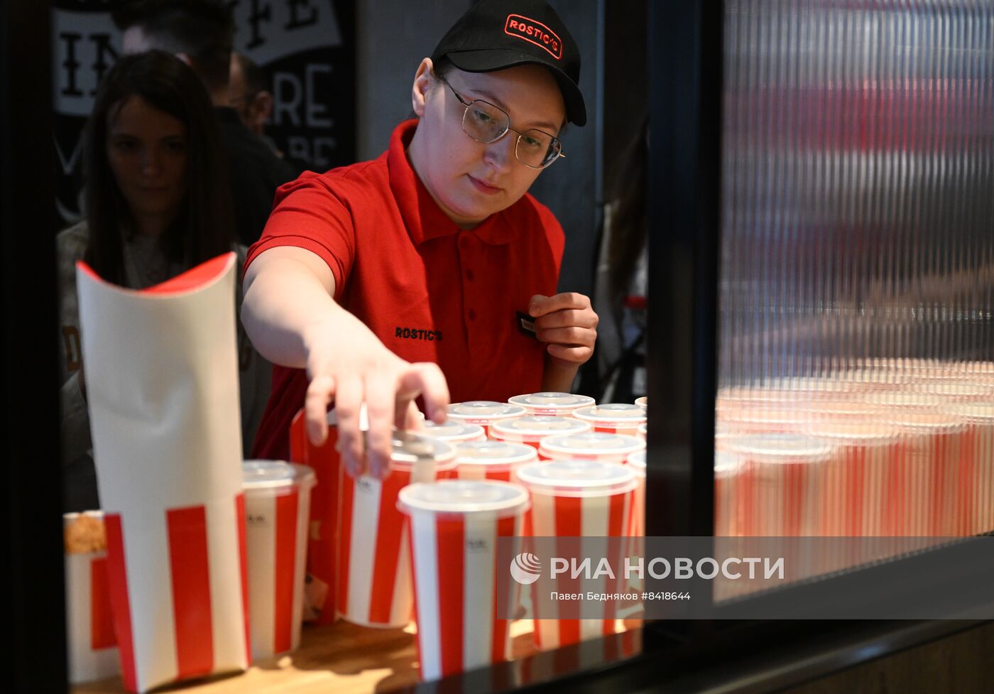 Открытие ресторана Rostic's в Москве