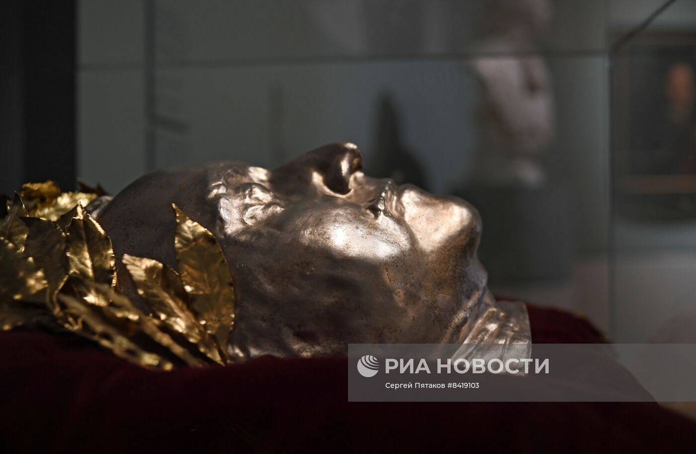 Выставка "In Memoriam. Остановленное время" в Третьяковской галерее