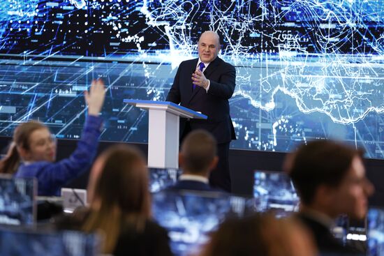 Премьер-министр РФ М. Мишустин принял участие в федеральном просветительском марафоне "Знание. Первые"