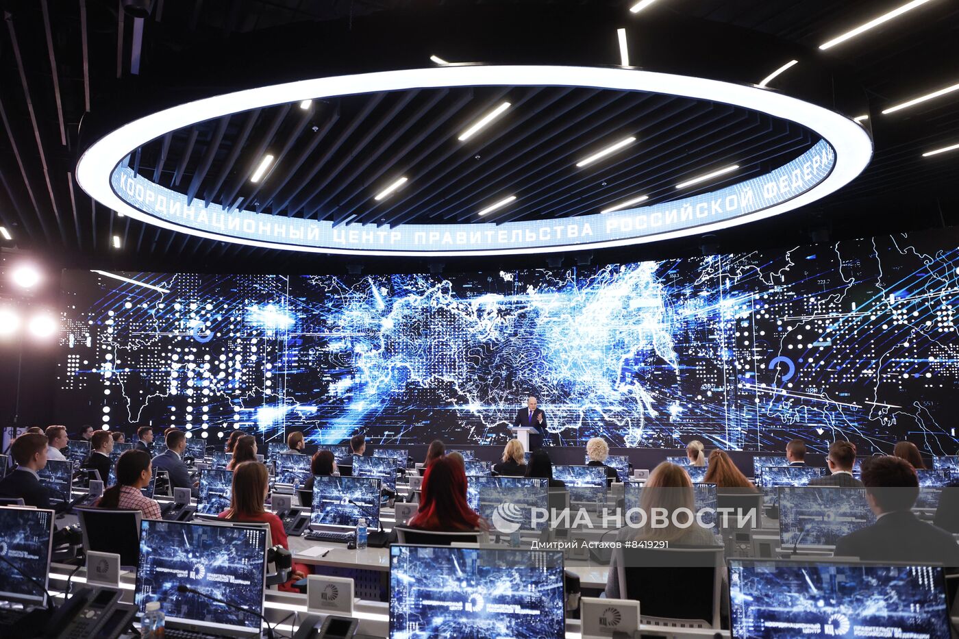 Премьер-министр РФ М. Мишустин принял участие в федеральном просветительском марафоне "Знание. Первые"