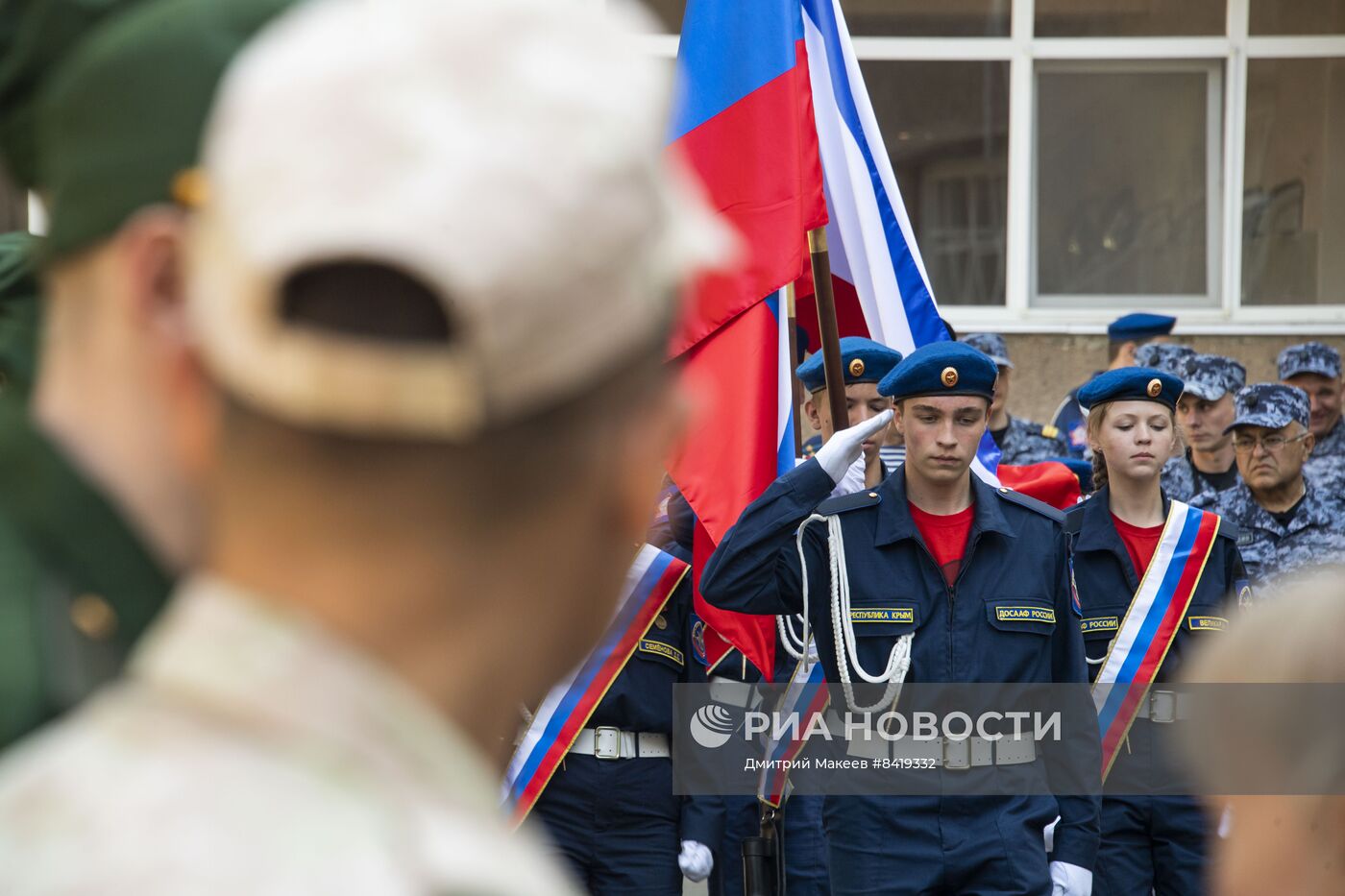 Отправка призывников из Крыма на службу в ВС РФ