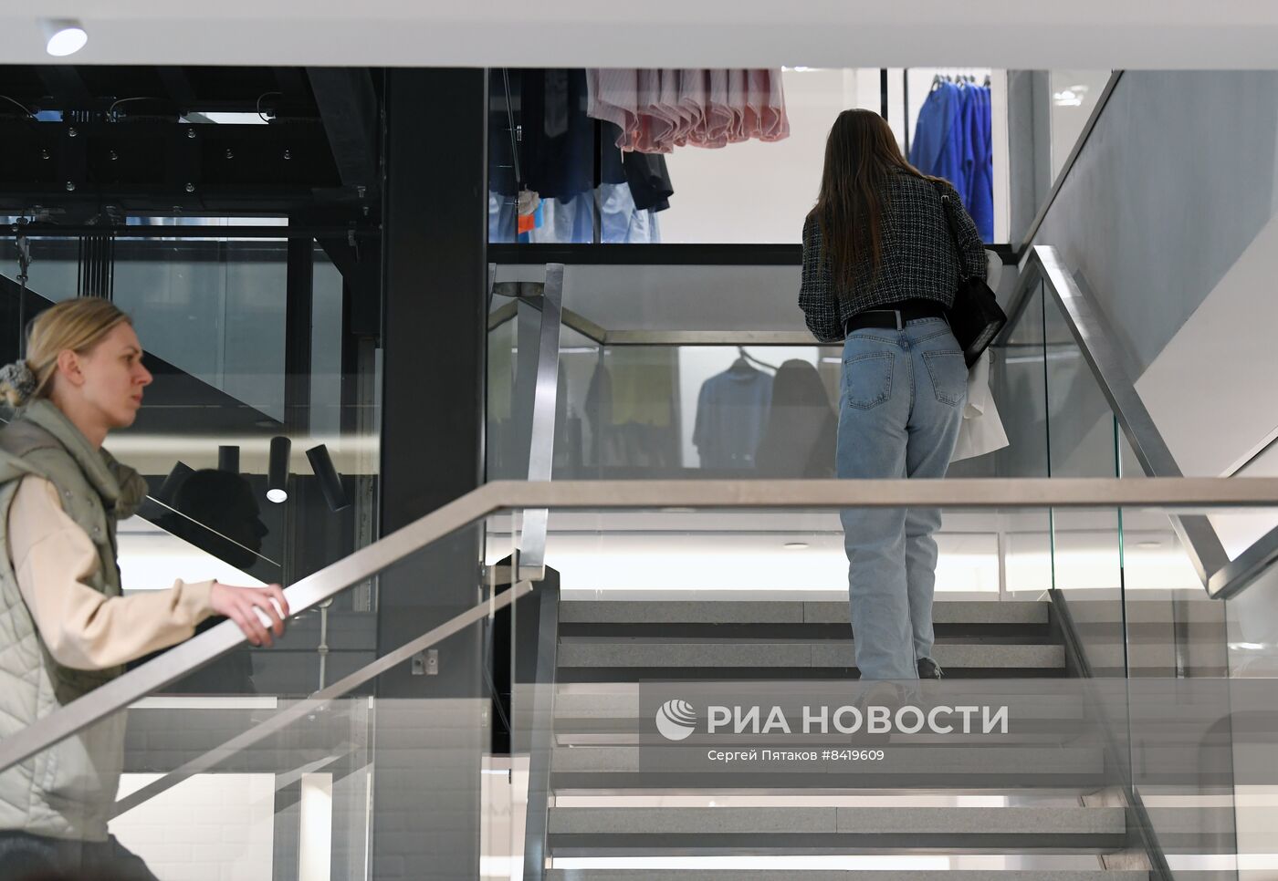 Бывшие магазины Zara открылись под брендом Maag в Москве