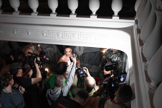 Презентация клипа О. Бузовой "Верни"