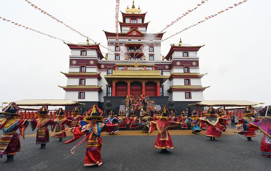 Открытие крупнейшего в России буддийского монастыря "Тубтен Шедруб Линг"