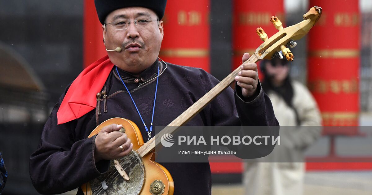 Тибетские монахи горловое пение