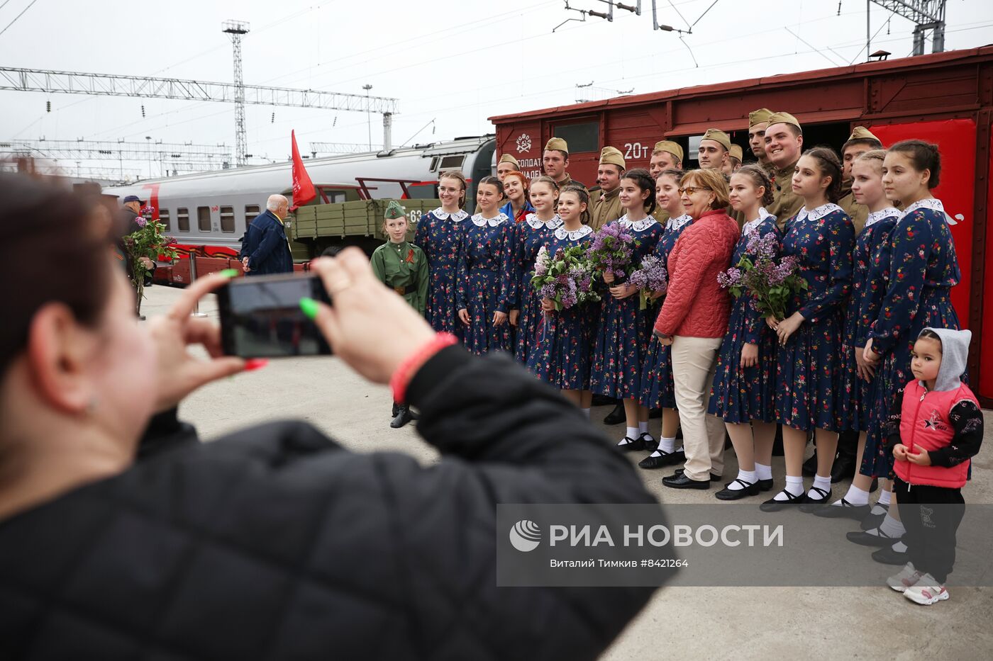 Прибытие ретро-поезда "Победа" в Новороссийск