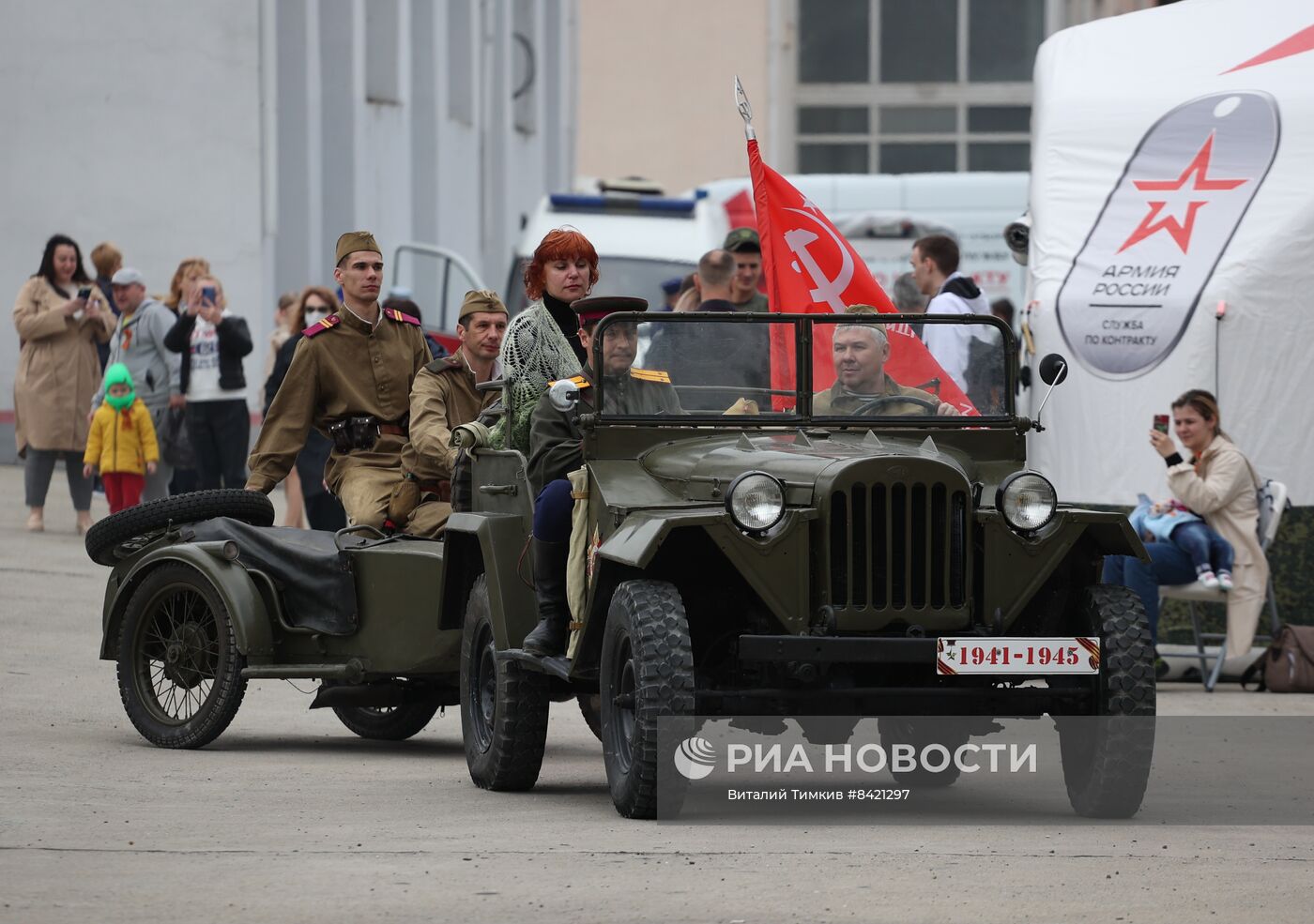 Прибытие ретро-поезда "Победа" в Новороссийск