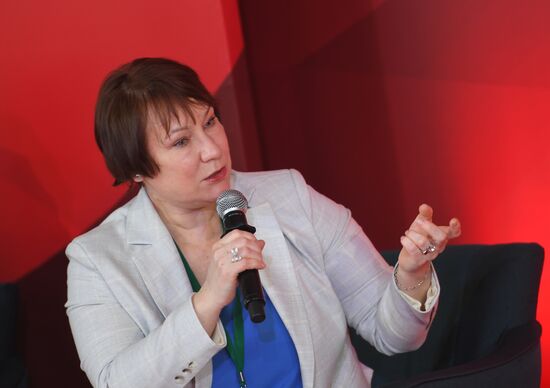 Пресс-конференция по случаю открытия Дома Вахтангова во Владикавказе