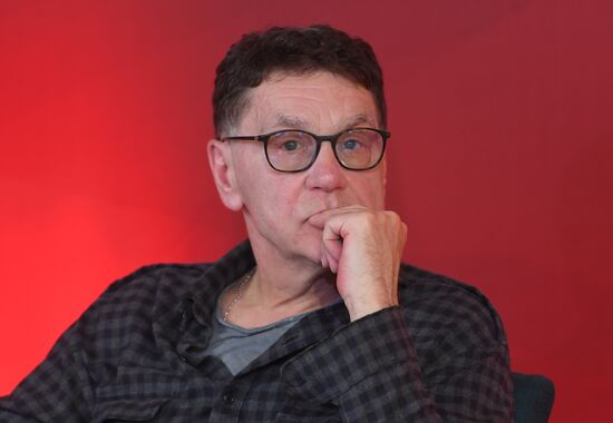 Пресс-конференция по случаю открытия Дома Вахтангова во Владикавказе