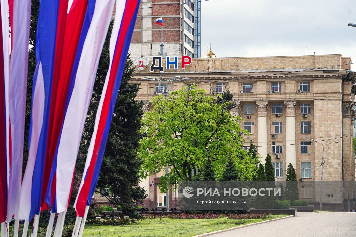 Украшение Донецка к майским праздникам