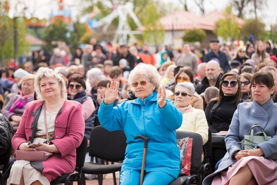 Фестиваль "Первомайский пикник" в Бендерской крепости