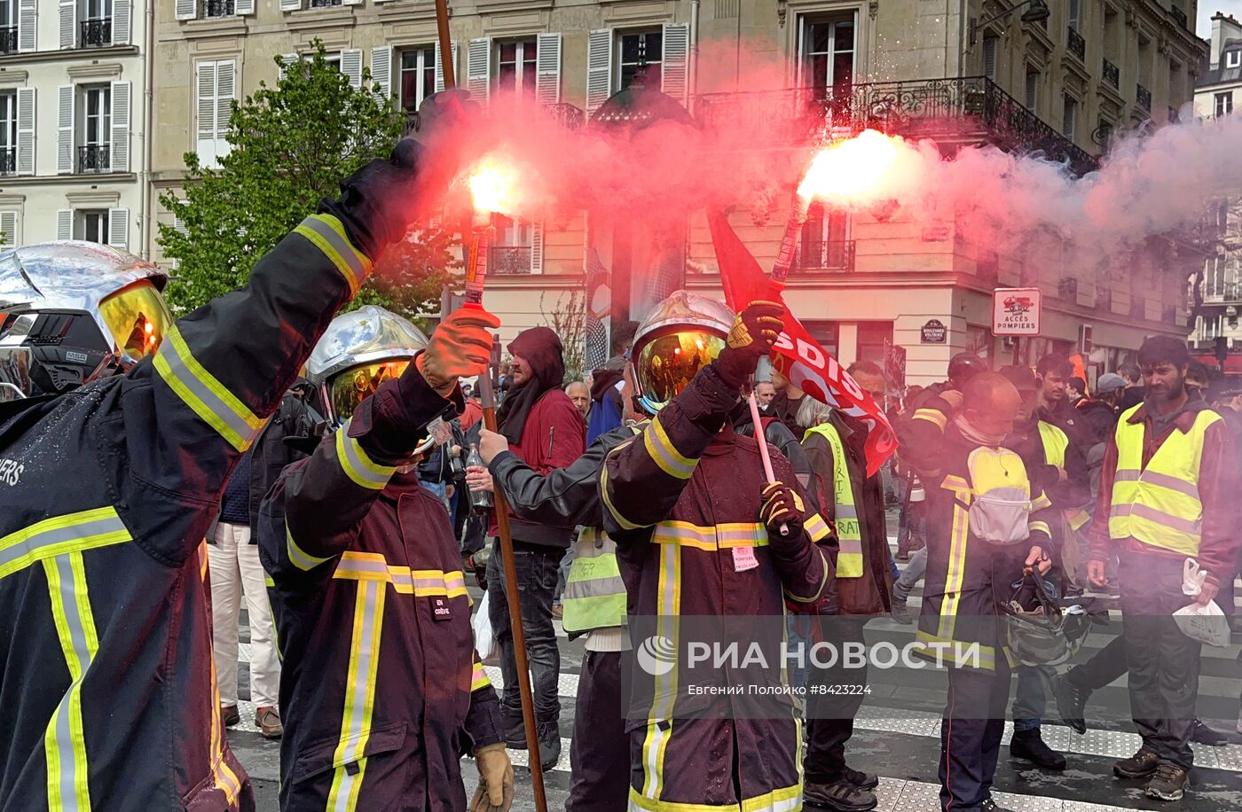 Беспорядки на первомайской акции в Париже