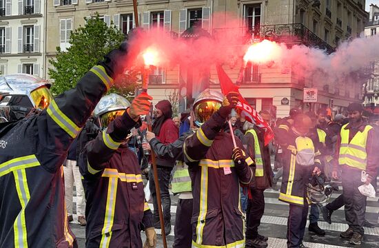 Беспорядки на первомайской акции в Париже