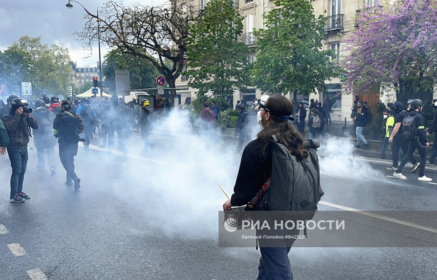 Беспорядки на первомайской акции в Париже