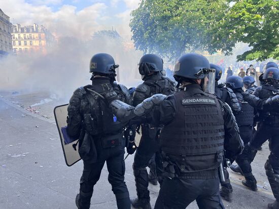 Беспорядки на первомайской акции в Париже