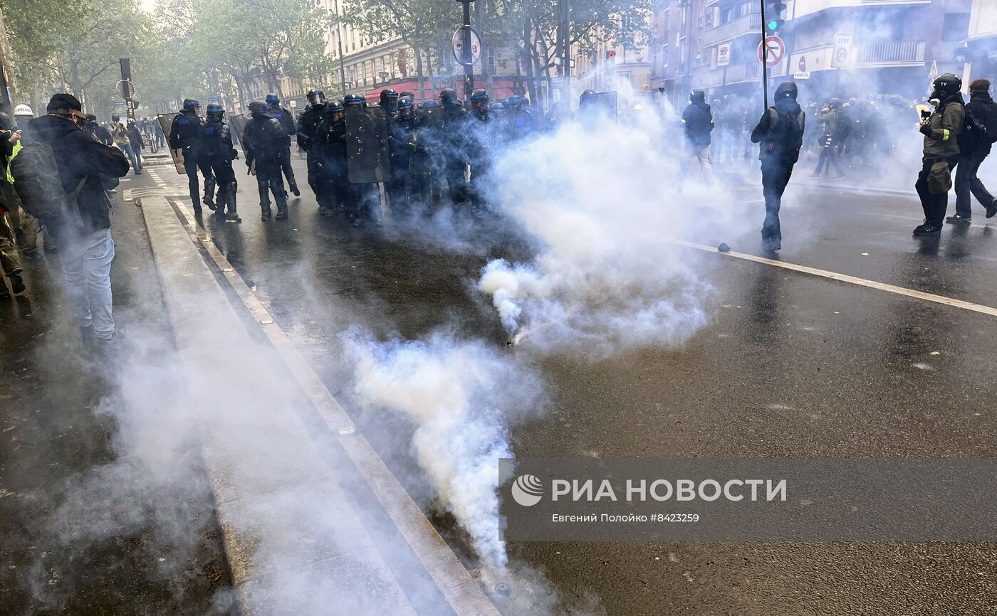 Беспорядки на первомайской акции в Париже