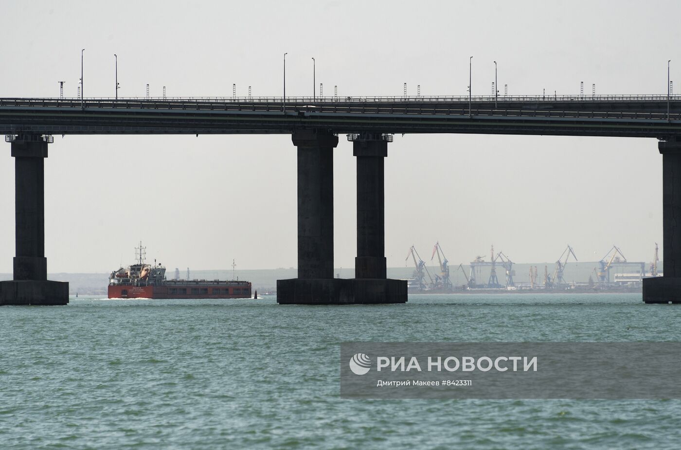 Виды Крымского моста