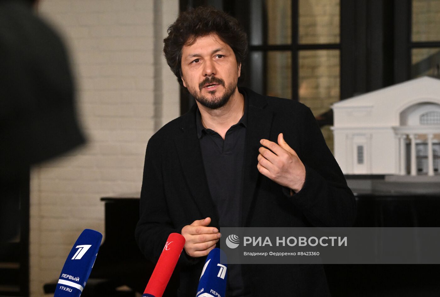 Спектакль "Мещане" в театре "Современник"