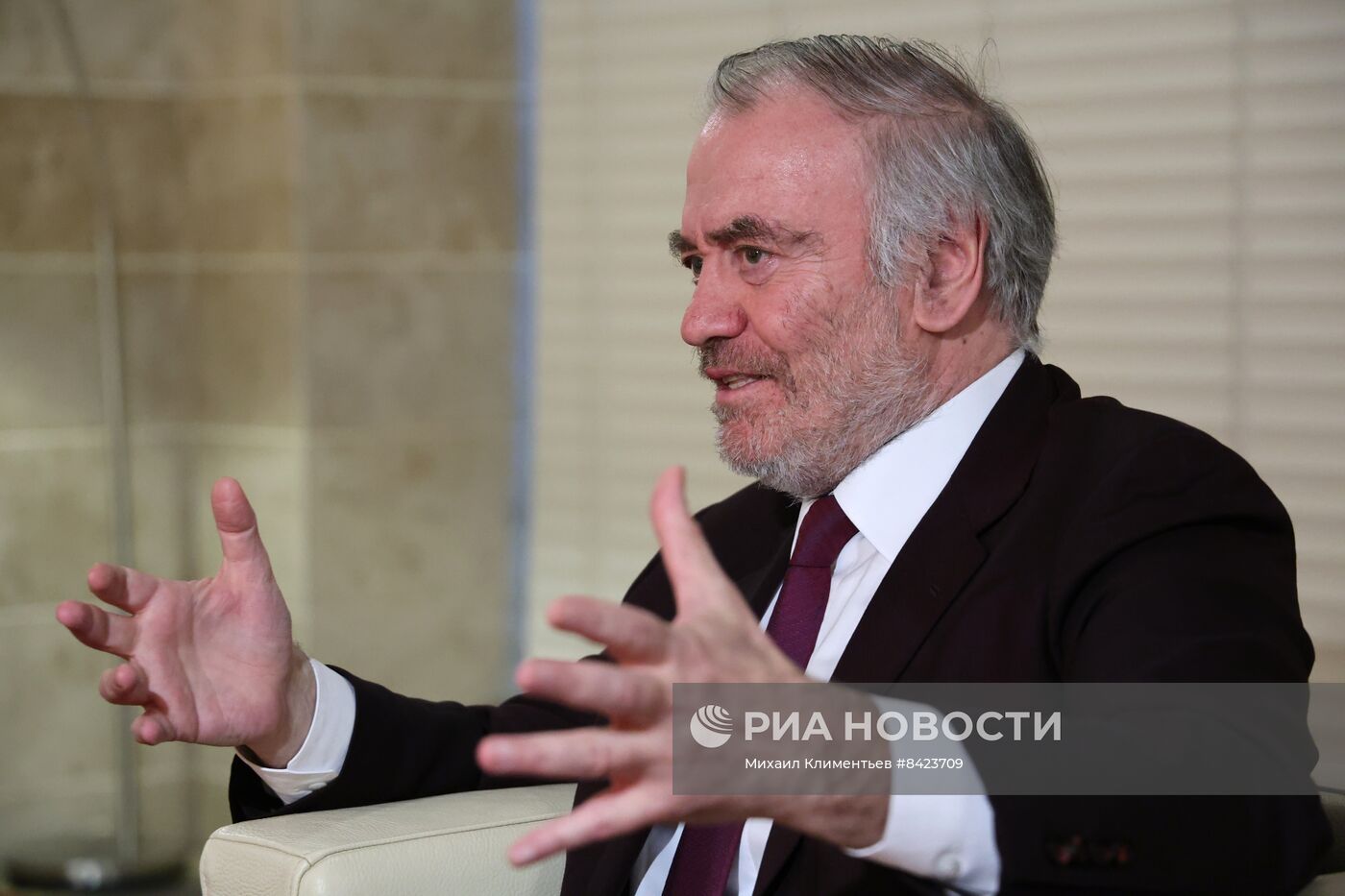 Президент РФ В. Путин встретился с худруком Мариинского театра В. Гергиевым