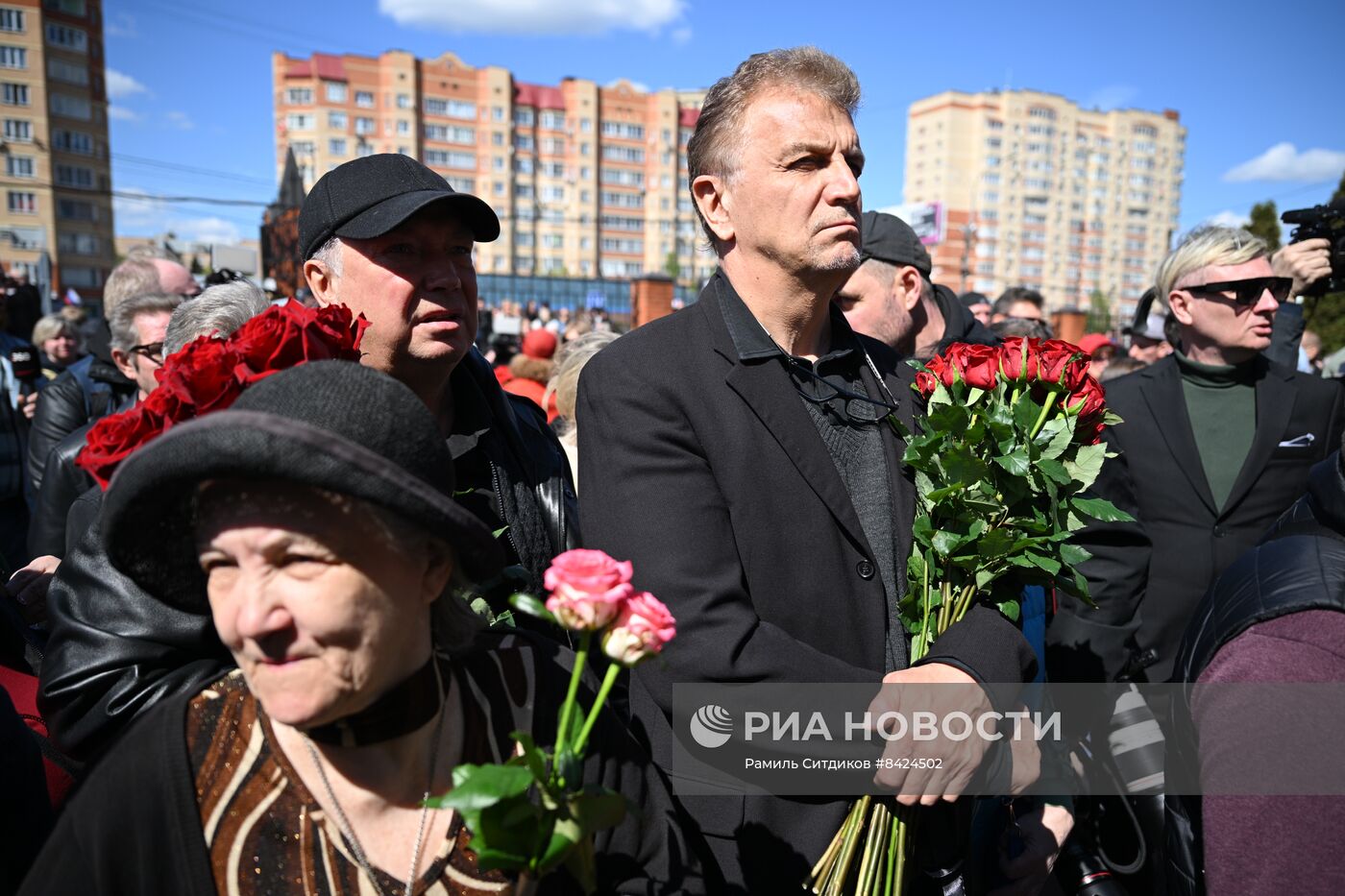 Прощание с модельером Вячеславом Зайцевым 