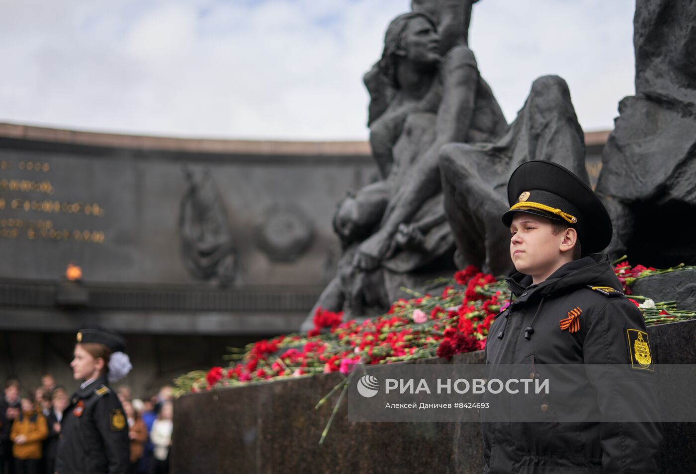 Автопробег "Бессмертный полк" в Санкт-Петербурге