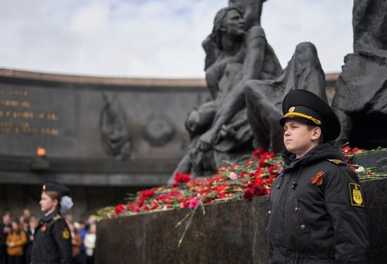 Автопробег "Бессмертный полк" в Санкт-Петербурге