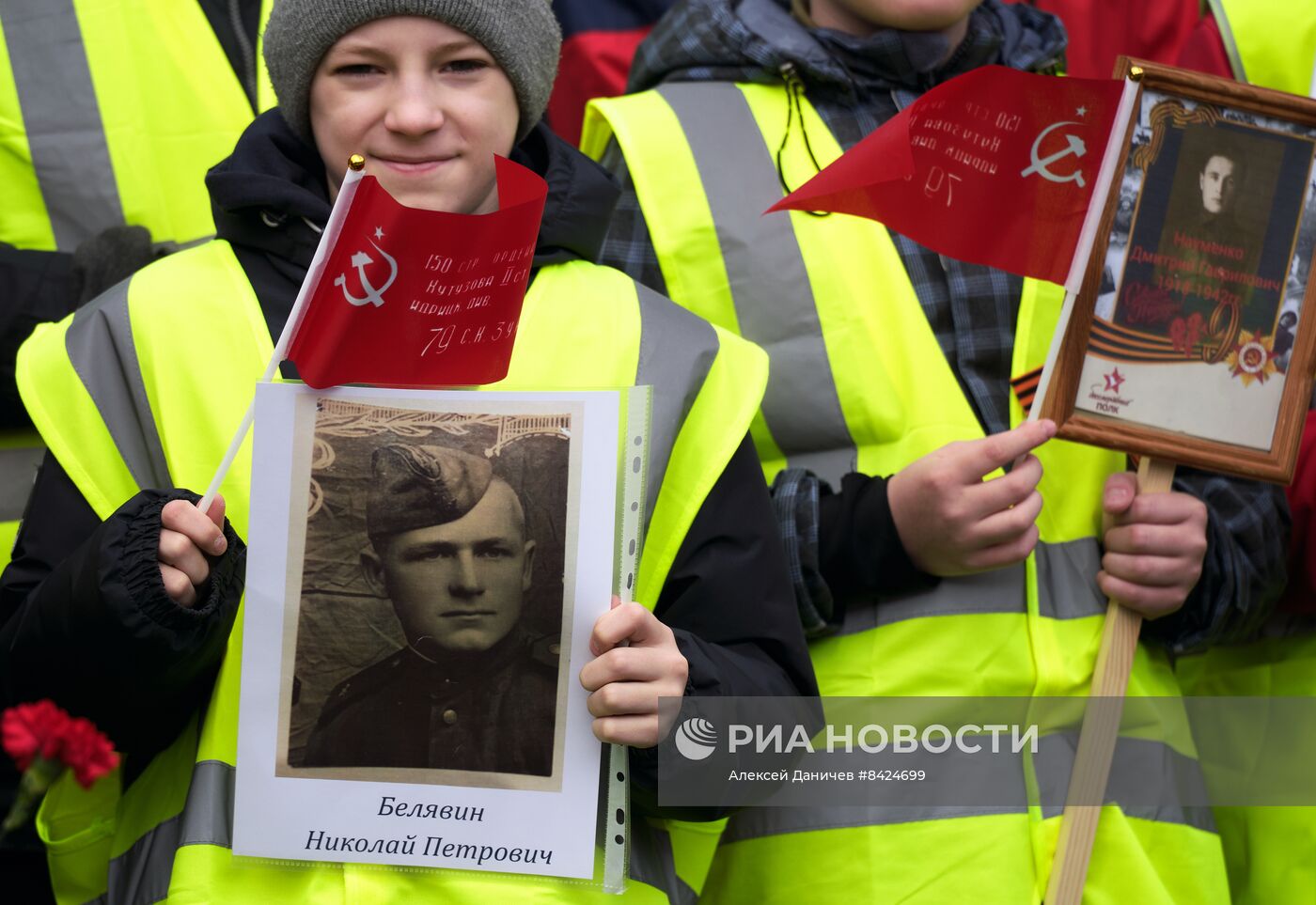 Автопробег "Бессмертный полк" в Санкт-Петербурге