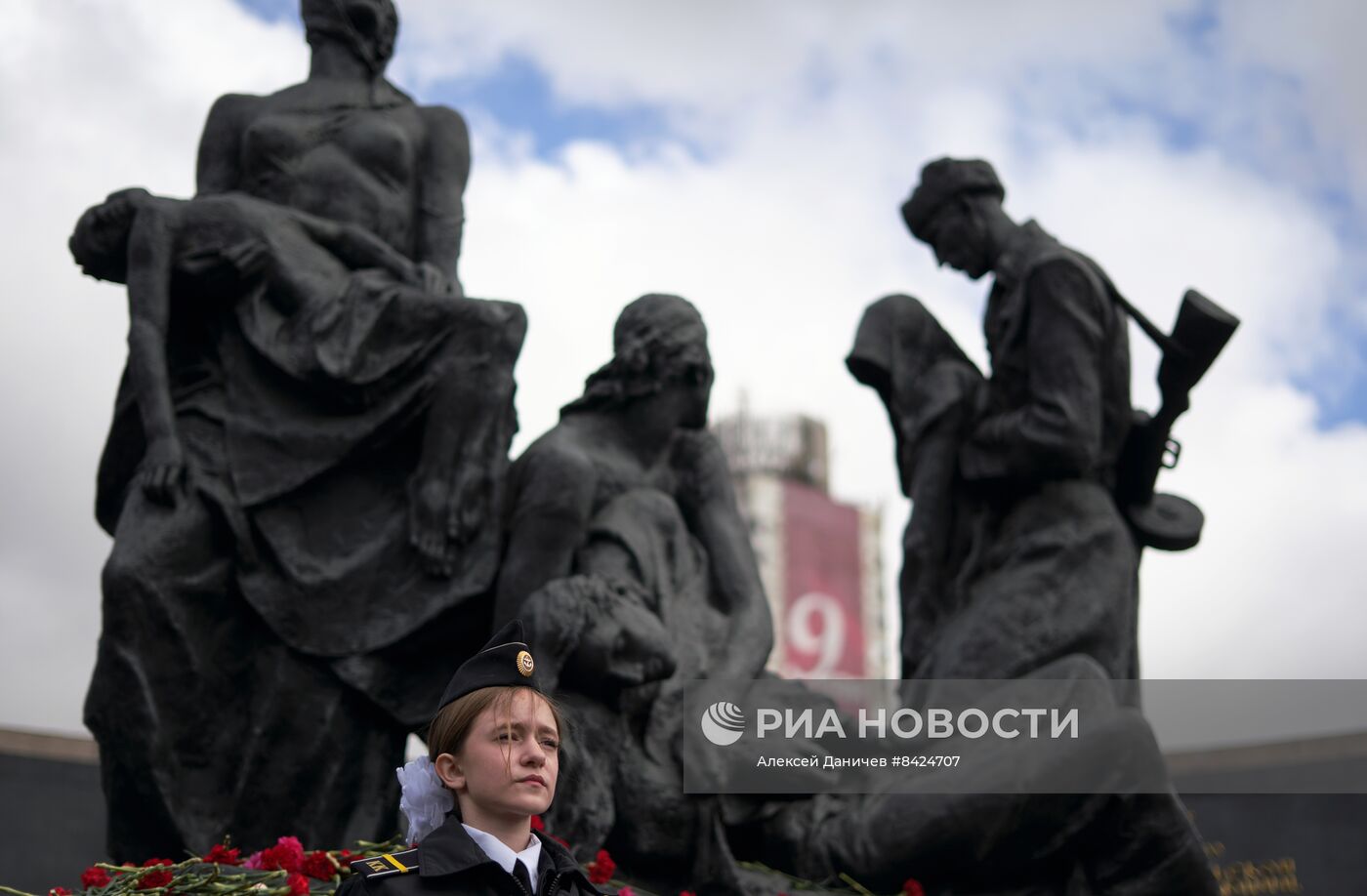 Автопробег "Бессмертный полк" в Санкт-Петербурге