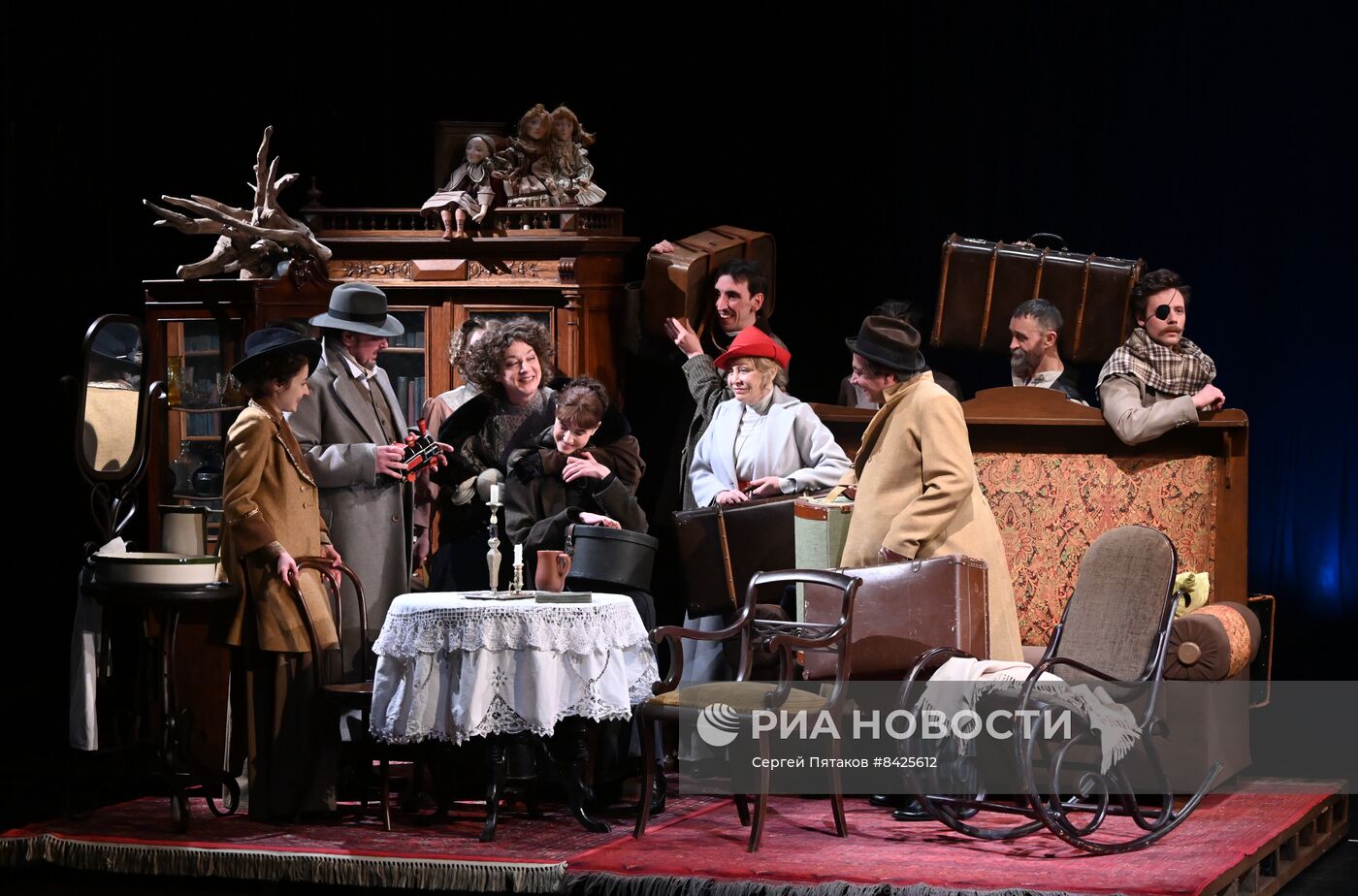 Спектакль "Вишнёвый сад" в театре "Мастерская П.Н. Фоменко"