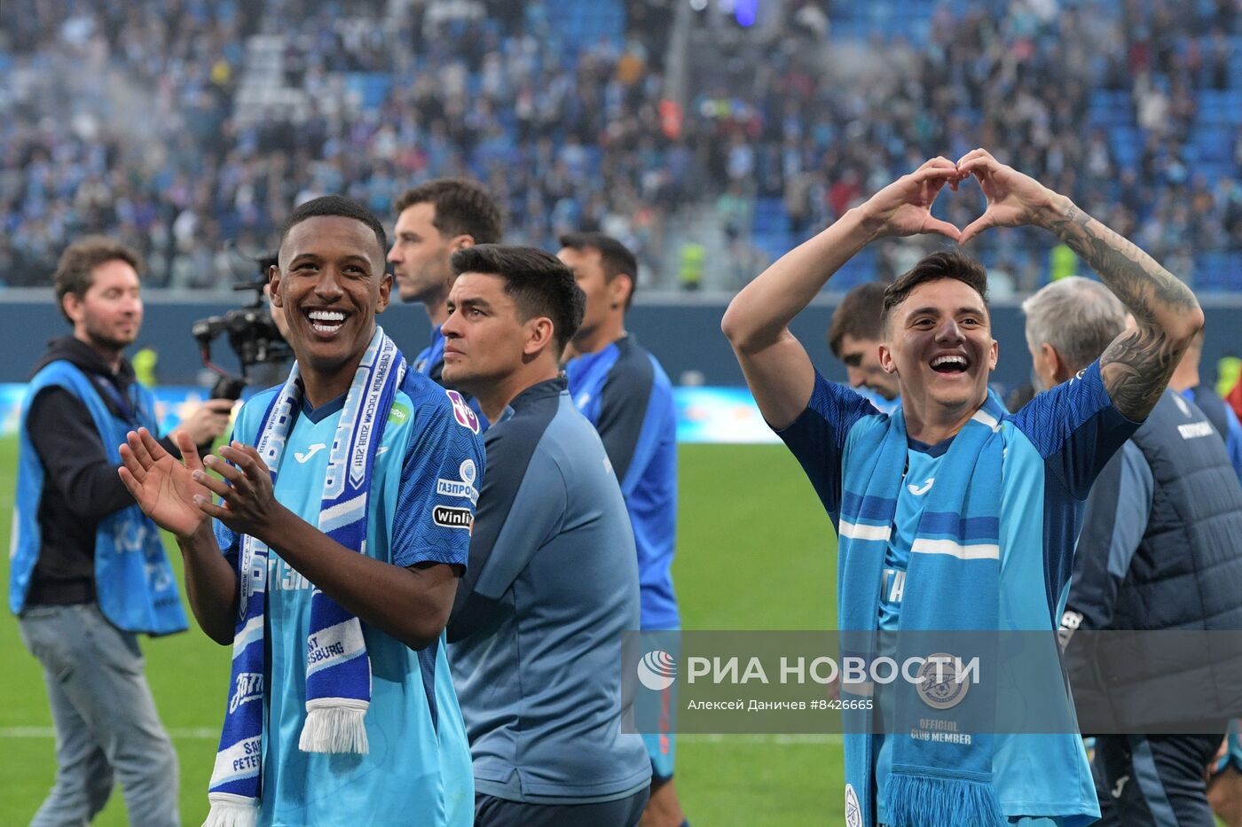 Футбол. РПЛ. Матч "Зенит" - "Спартак"