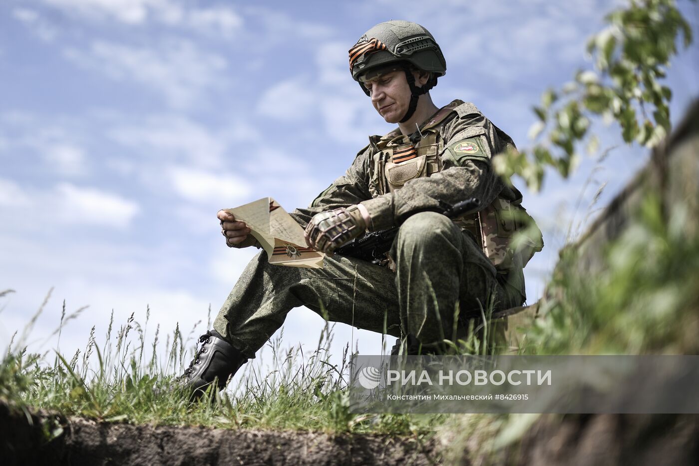 Морпехи Черноморского флота получили письма от школьников