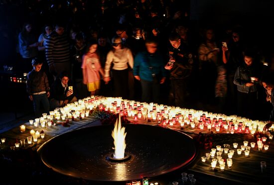 Акция "Свеча памяти" в Новосибирске