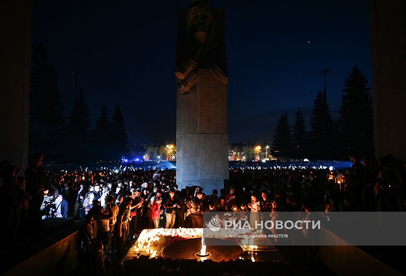 Акция "Свеча памяти" в Новосибирске