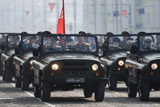 Парад Победы в городах России