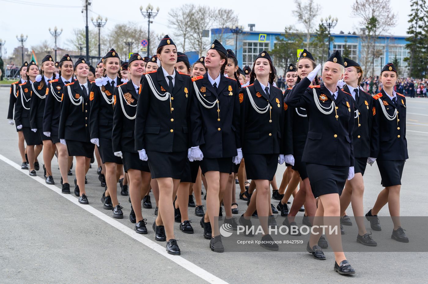 Парад Победы в городах России