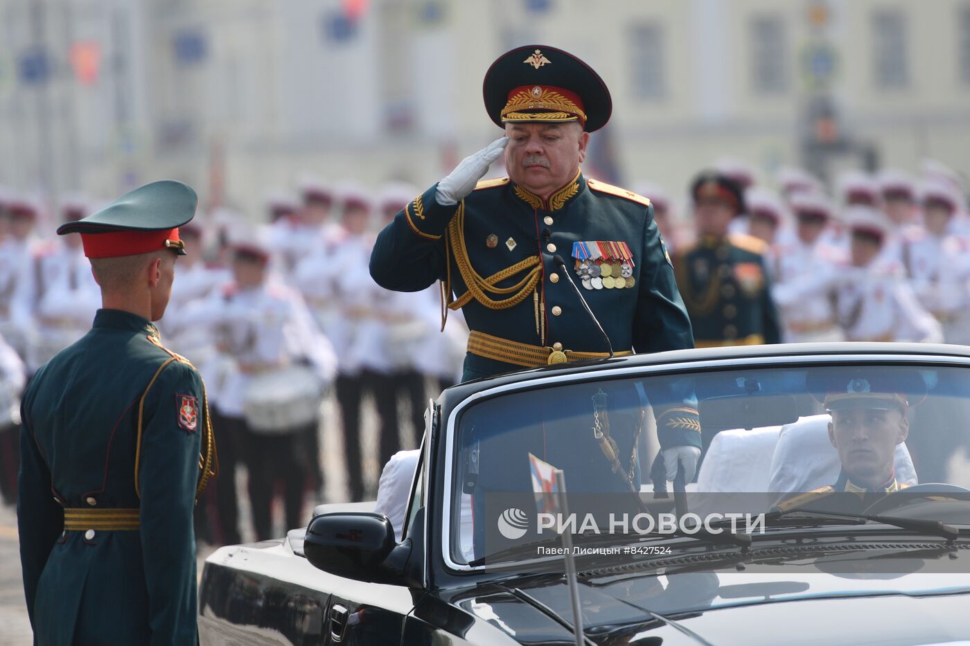 Парад Победы в городах России