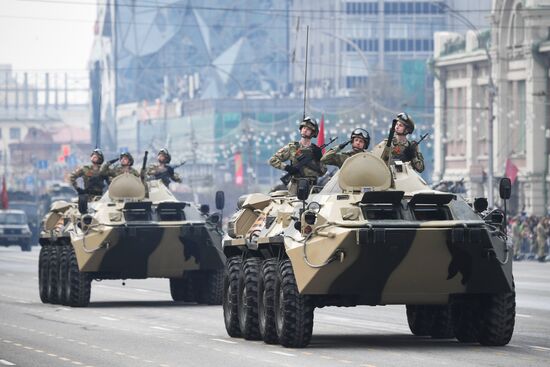 Парад Победы в городах России