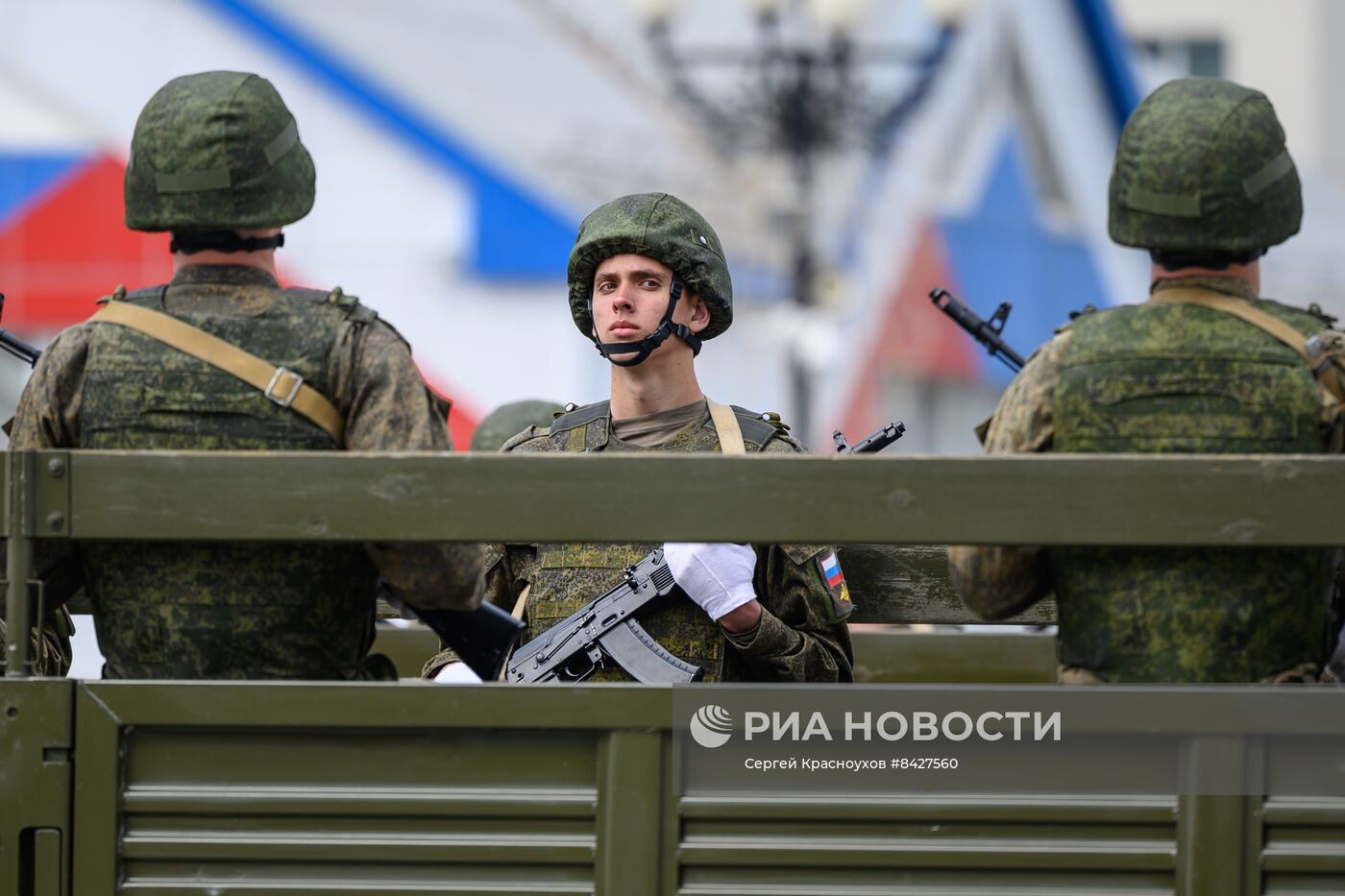 Парад Победы в городах России