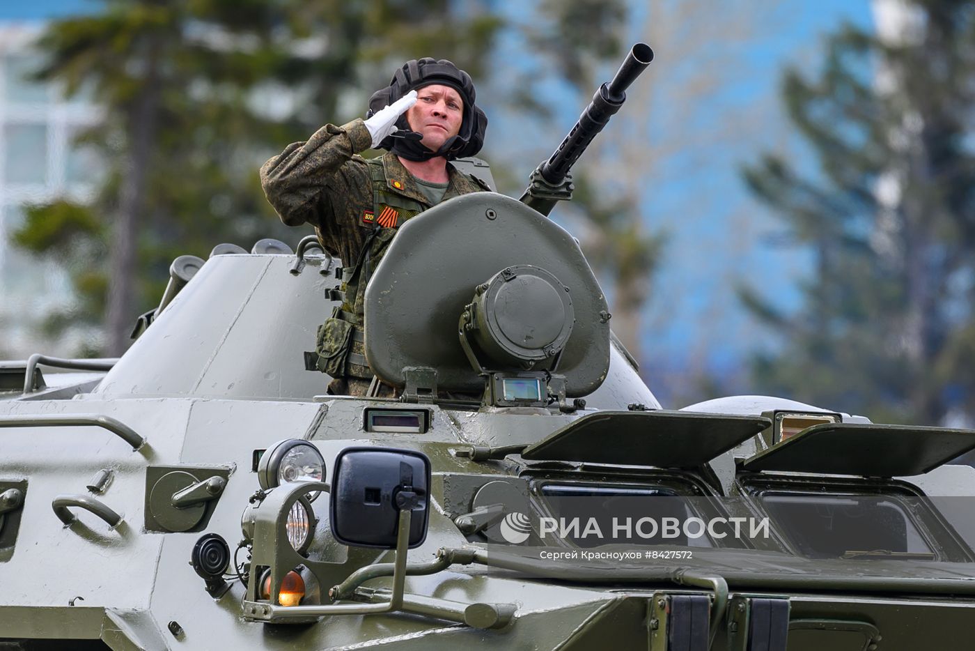 Парад Победы в городах России