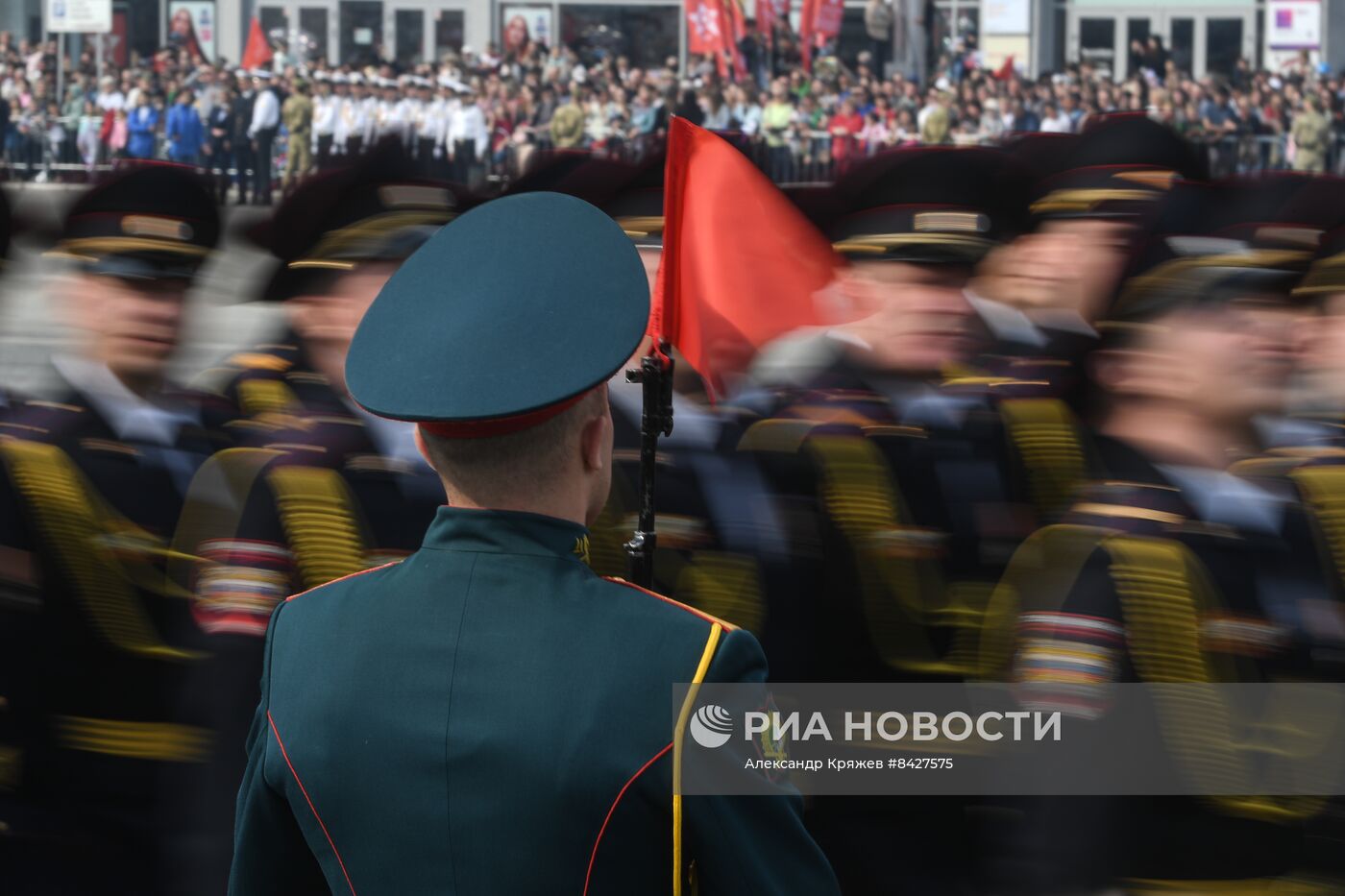 Парад Победы в городах России