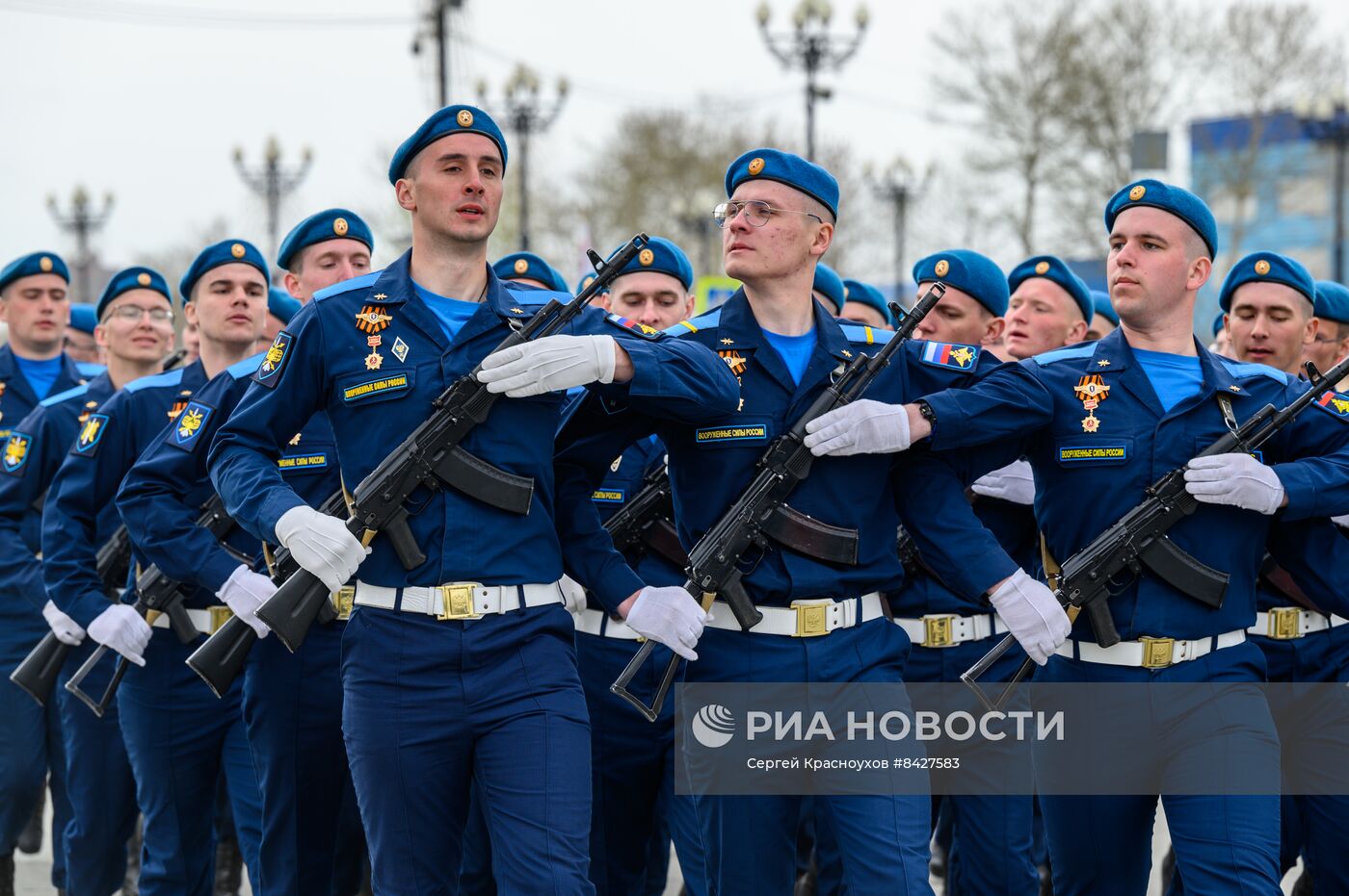 Парад Победы в городах России