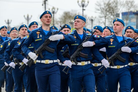 Парад Победы в городах России