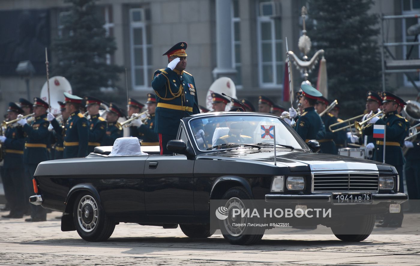 Парад Победы в городах России
