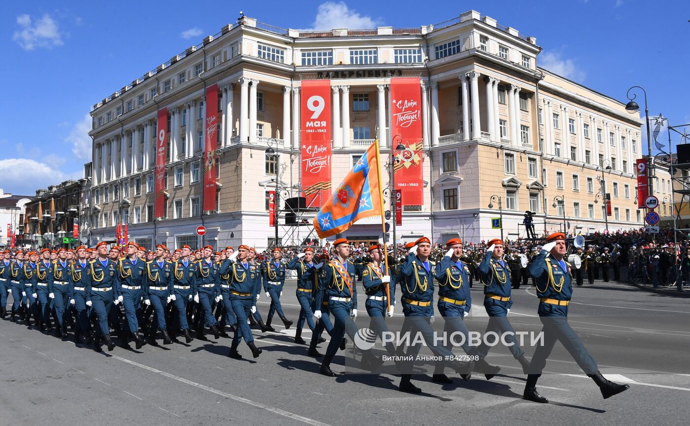 Парад Победы в городах России