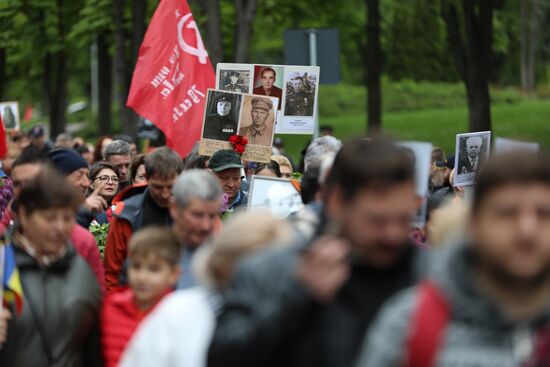 Акция "Бессмертный полк" в странах ближнего зарубежья