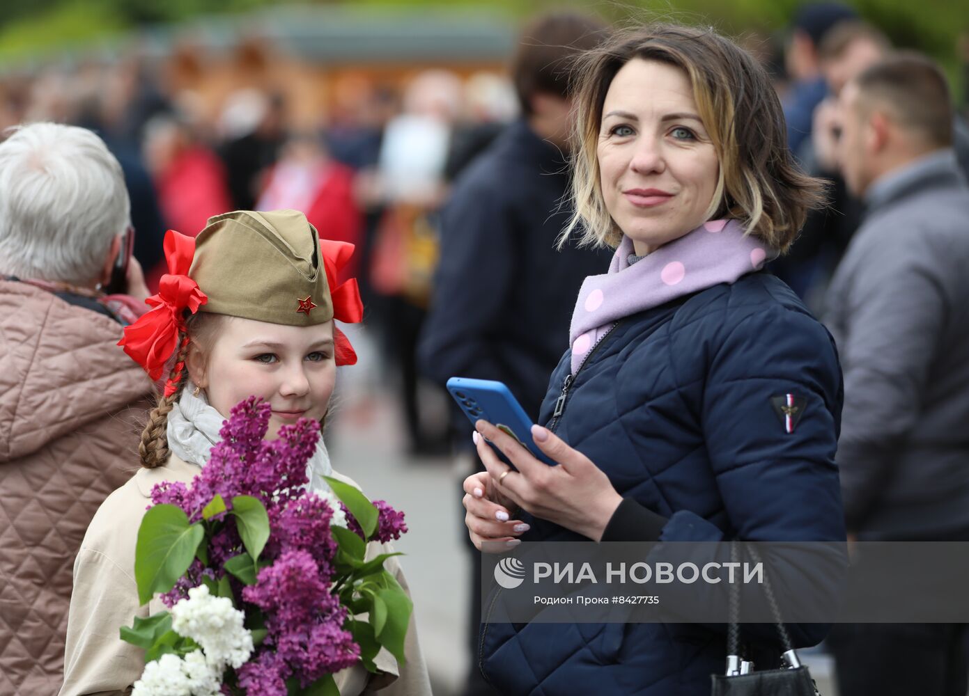 Акция "Бессмертный полк" в странах ближнего зарубежья